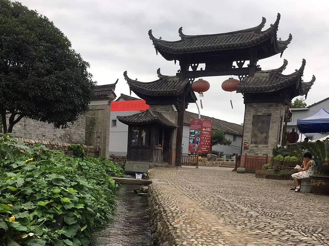 闺蜜的时尚对决